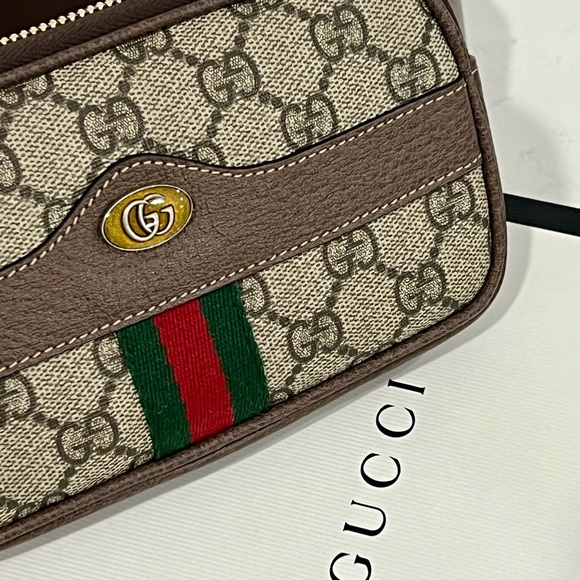 Gucci Belt Bag - Picture 3 of 5